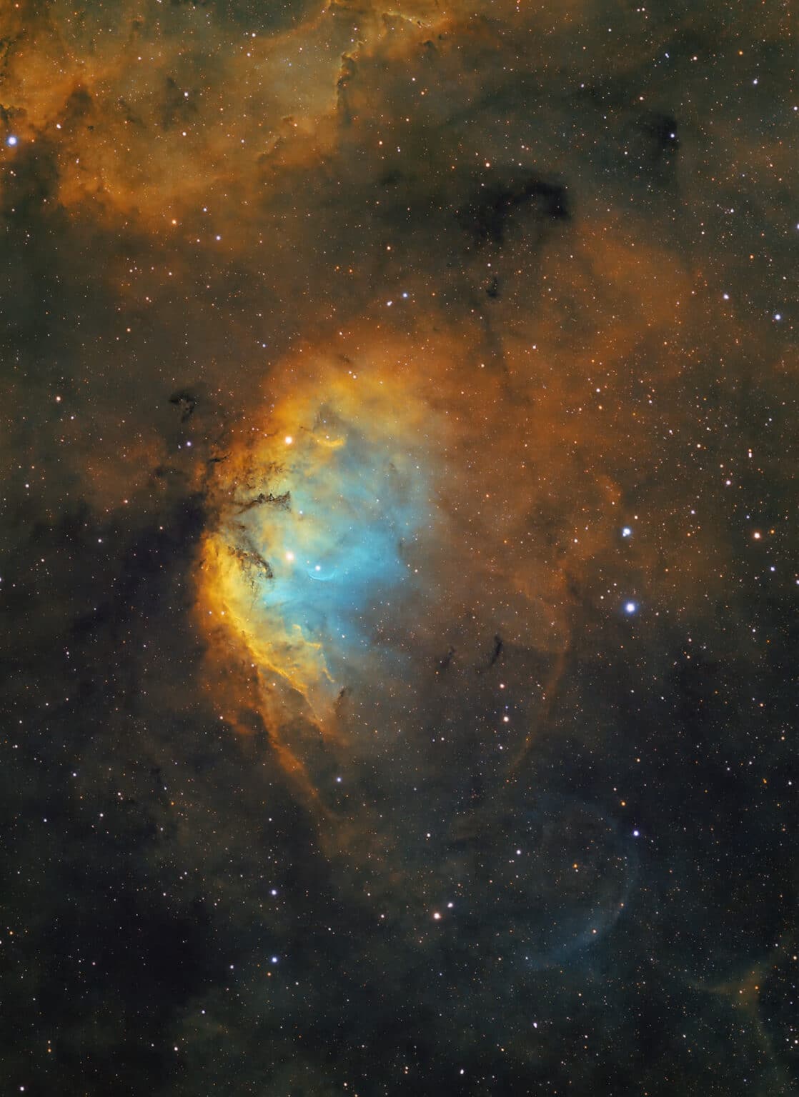The Tulip Nebula In Cygnus Don t Miss This Beautiful Emission Nebula