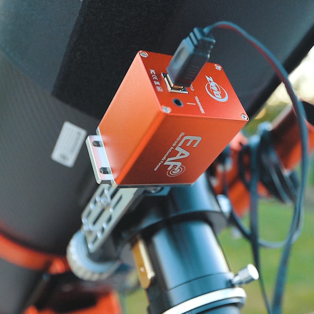 ZWO EAF controlled via USB cable