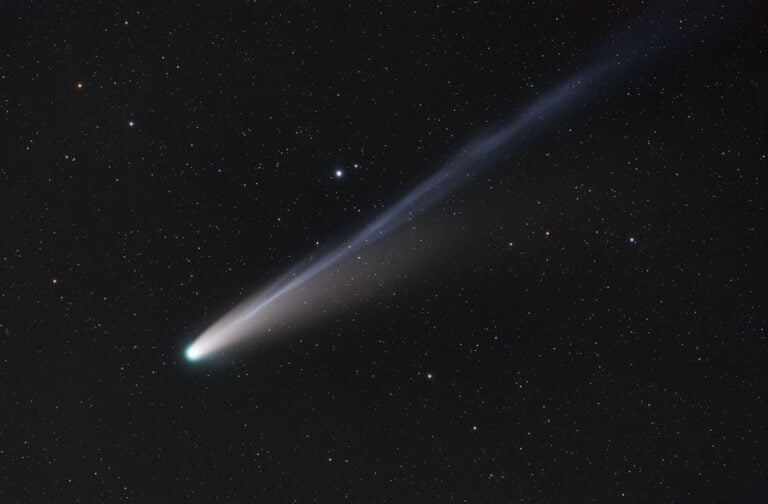 【4月】comet What Is A Comet? | Pictures, Famous Comets, & Astrophotography