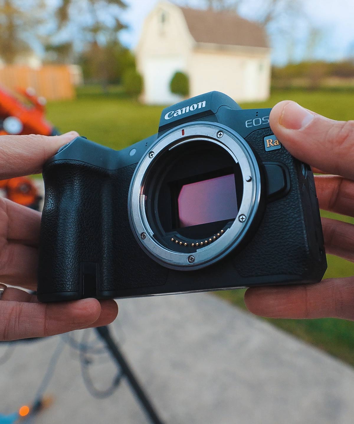 full frame camera