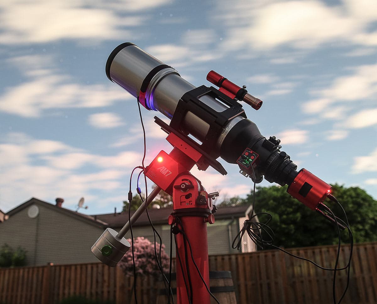 Super Quintuplet Astrograph
